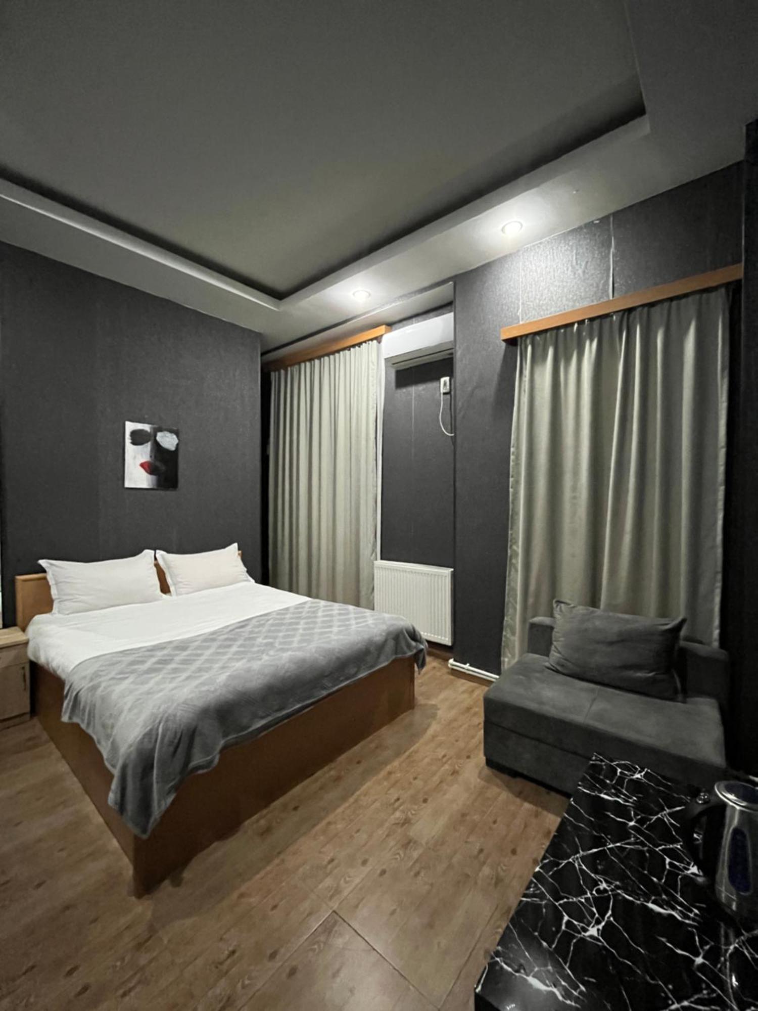 Hotel G&G Tiflis Exterior foto
