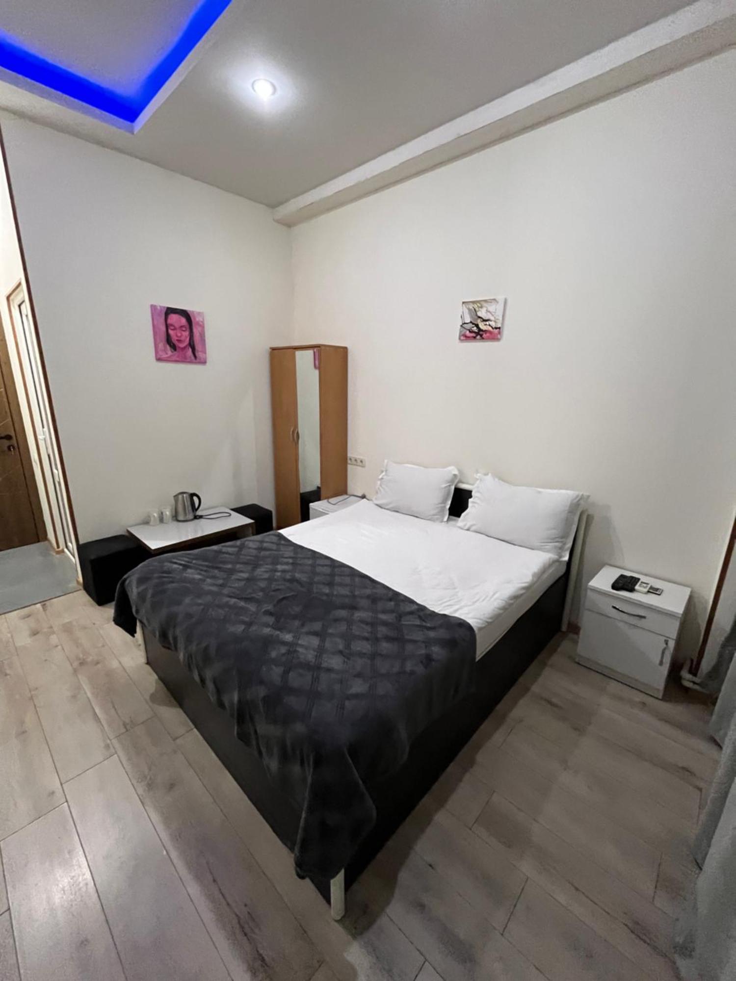 Hotel G&G Tiflis Exterior foto